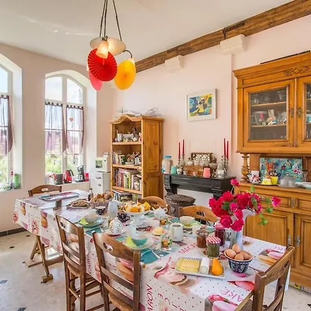 Les Anges Bed and Breakfast Oneux